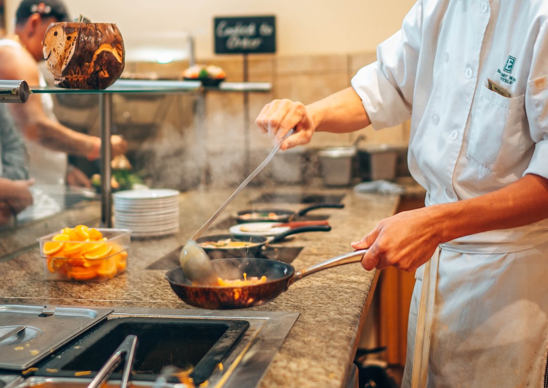 宿泊ゲスト全員が楽しめる！エンバシー・スイーツ・ワイキキの朝食ビュッフェの魅力とは？